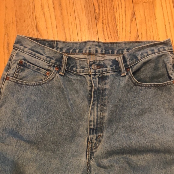 Levi’s 550 relaxed fit jeans, size 36 x 30 - Picture 3 of 4